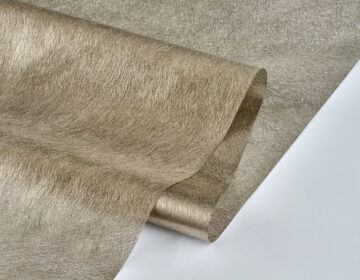 CONDUCTIVE NON WOVEN