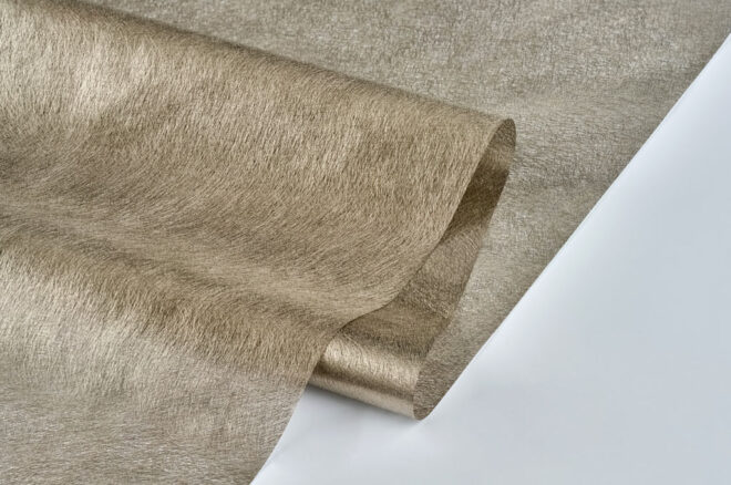 CONDUCTIVE NON WOVEN